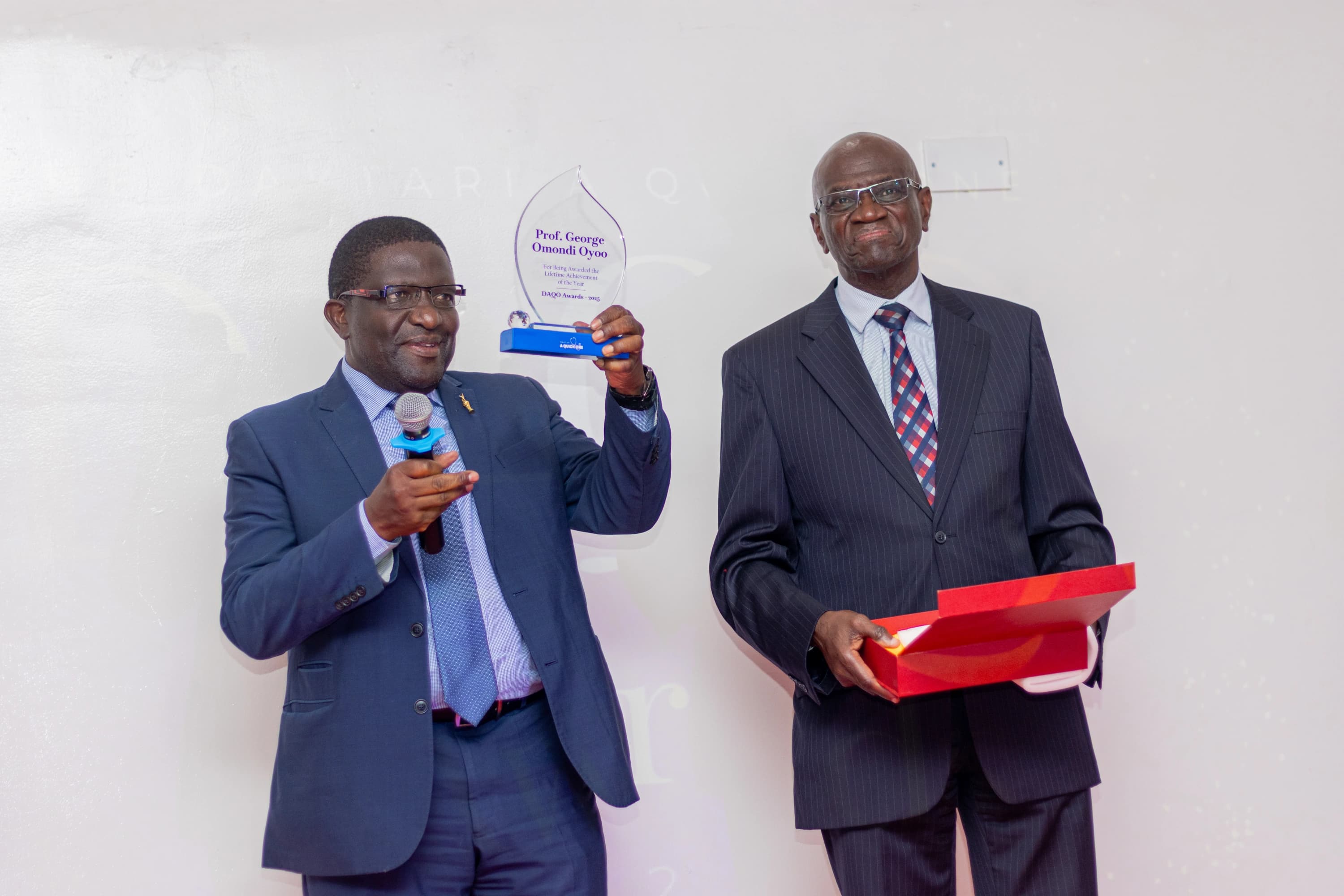 Lifetime Achievement Award award